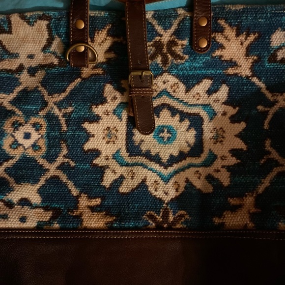 Myra Weekender - Picture 2 of 9